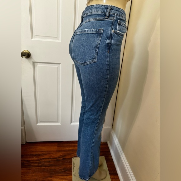 Mid Rise Bootcut Jeans - Picture 3 of 5